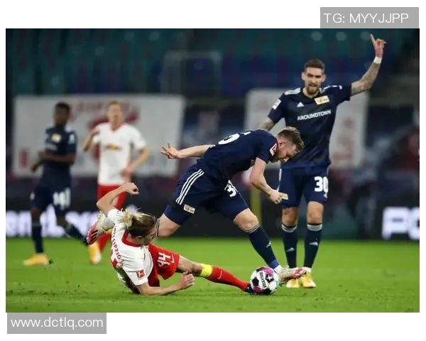 03赛季活塞与湖人巅峰对决回顾：传奇之战的背后故事与精彩瞬间