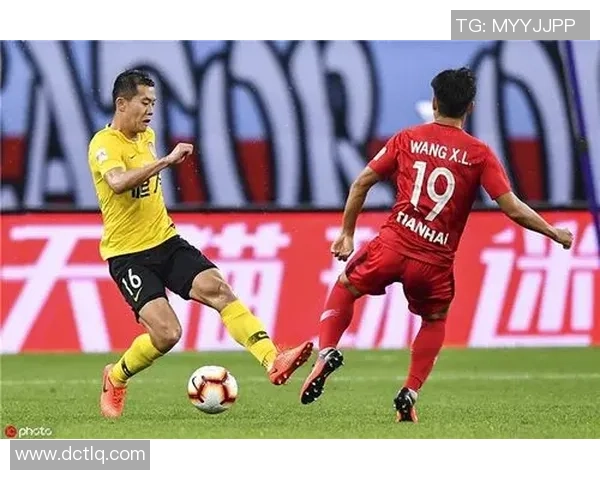 2018年恒大与天津的激烈对决回顾与精彩瞬间分析