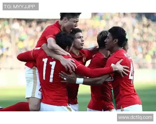 恒大与巴萨精彩对决重播回顾球迷不容错过的经典时刻 恒大与巴萨精彩对决重播回顾球迷不容错过的经典时刻